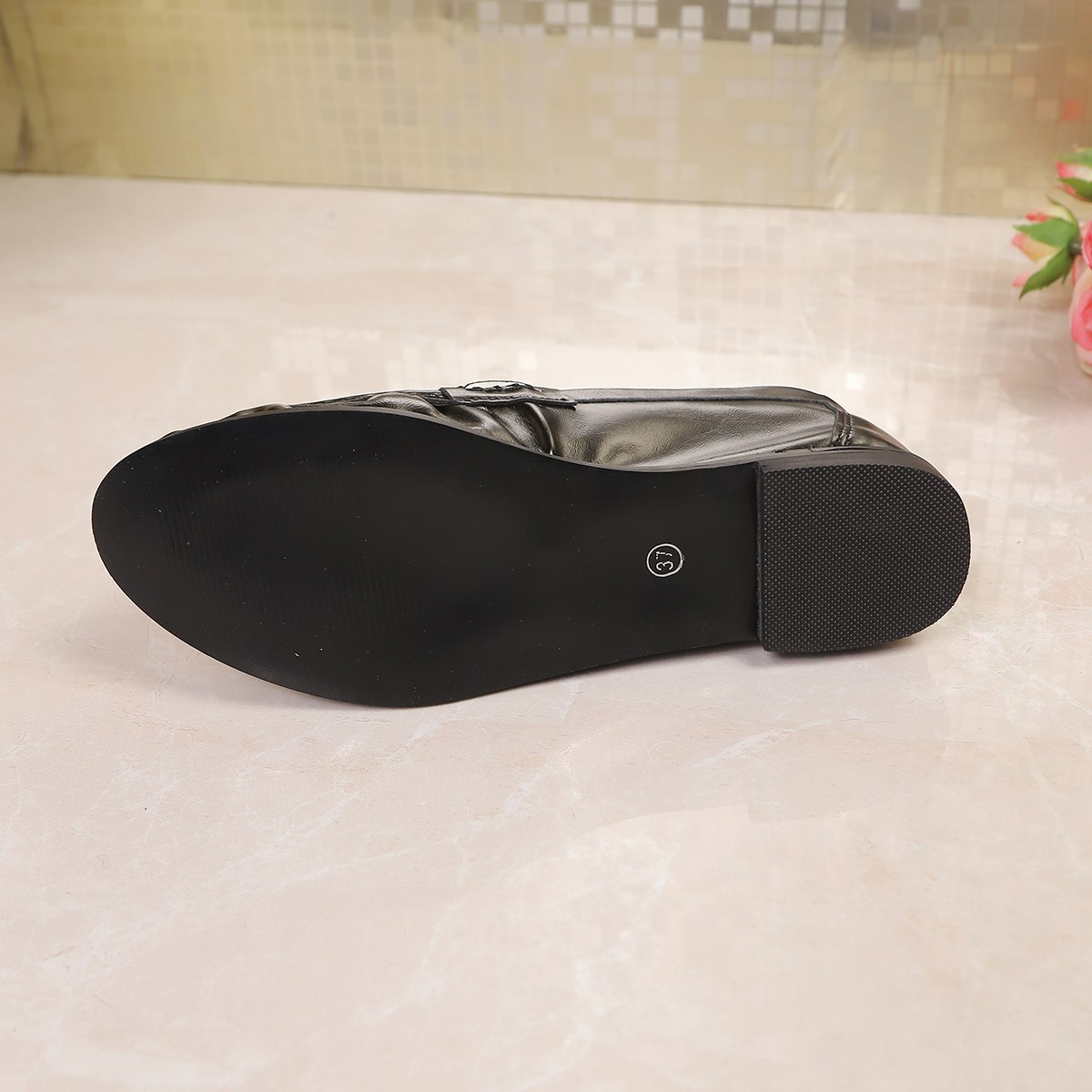 Sepatu Kasual Wanita Motif Ula - Women'S Shoes Loafers Black ulasan dan harga